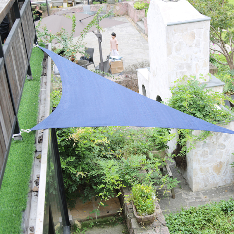 Tenda a vela da giardino triangolare ad angolo retto